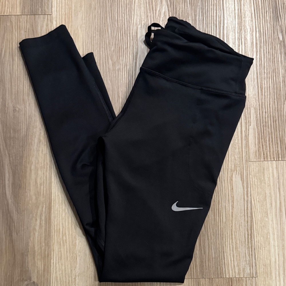 NIKE Black Reflective Swoosh Leggings, Size Medium. EUC.